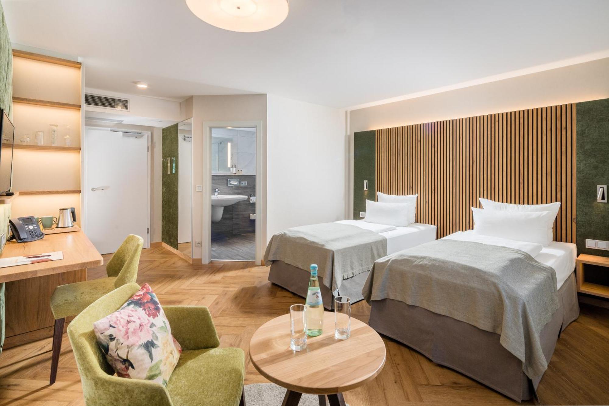 Parkhotel Gueldene Berge Weißenfels Extérieur photo