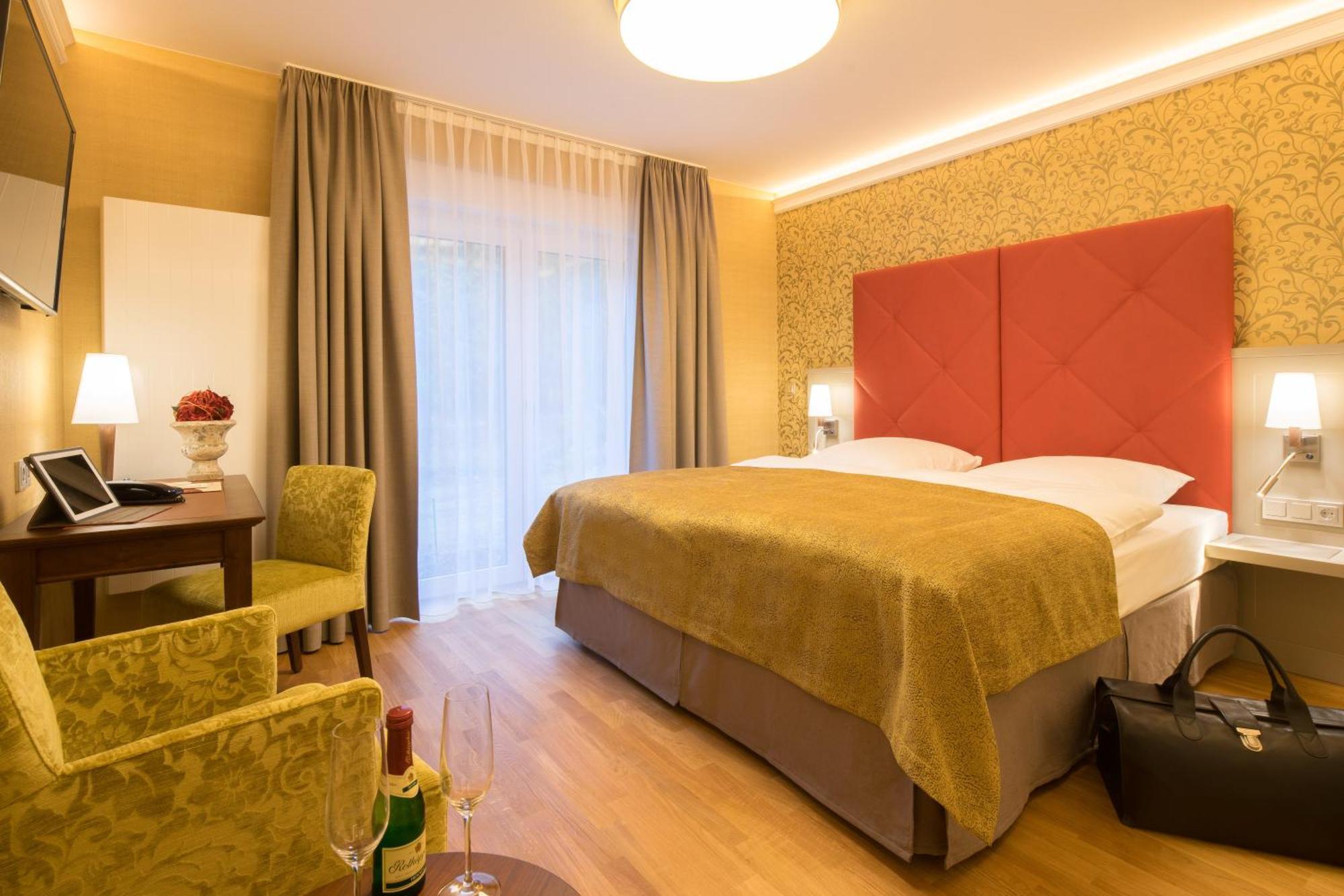 Parkhotel Gueldene Berge Weißenfels Extérieur photo